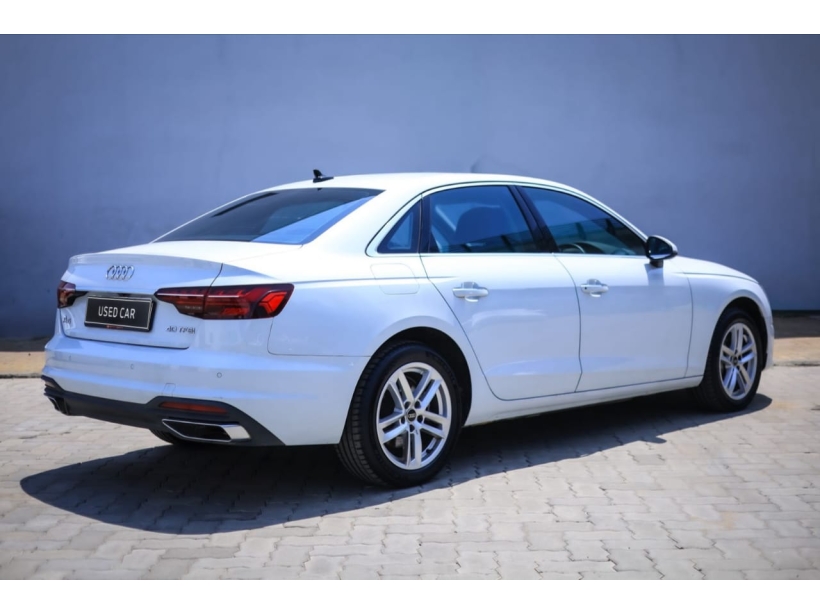 Audi A4 40 TFSI Premium Plus