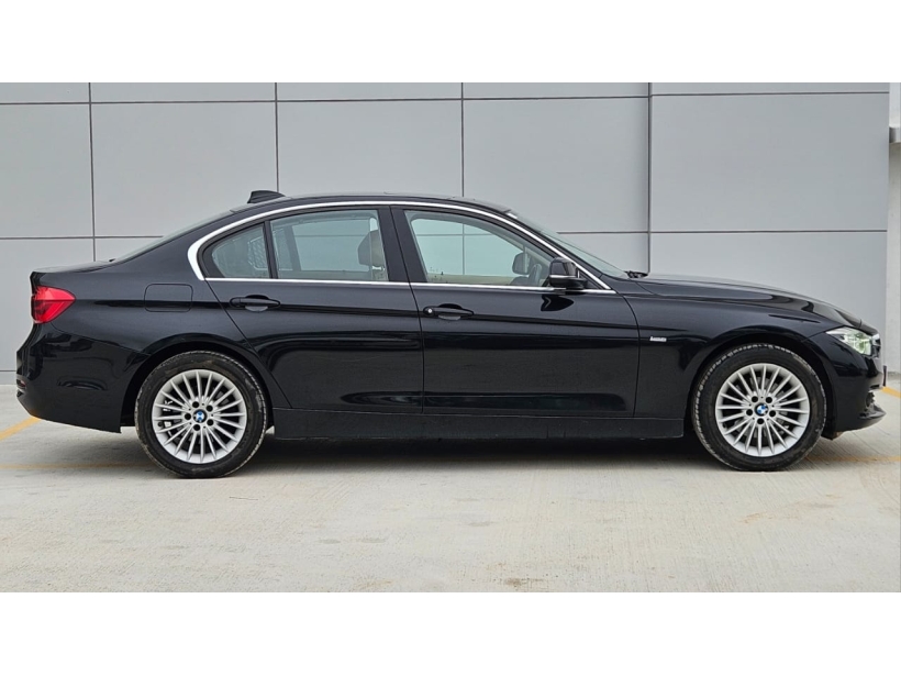 BMW 3 Series 320d Luxury Line F30