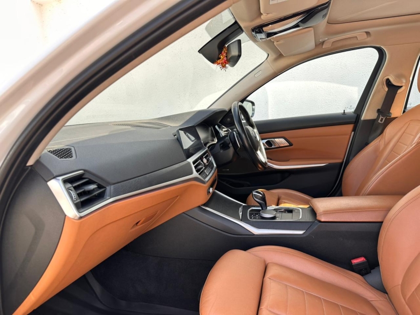 BMW 3 Series Gran Limousine 320Ld Luxury Line