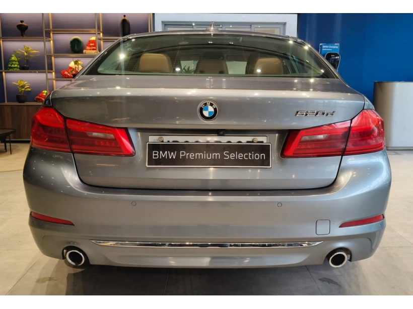 BMW 5 Series 520d Luxury Line