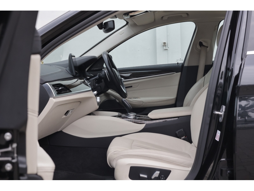 BMW 5 Series 520d Luxury Line