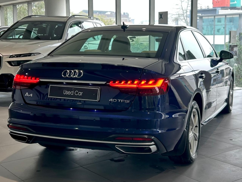 Audi A4 40 TFSI Technology