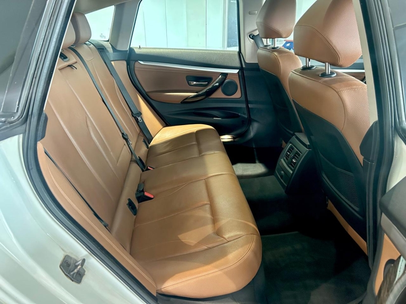 BMW 3 GT 320d Luxury Line