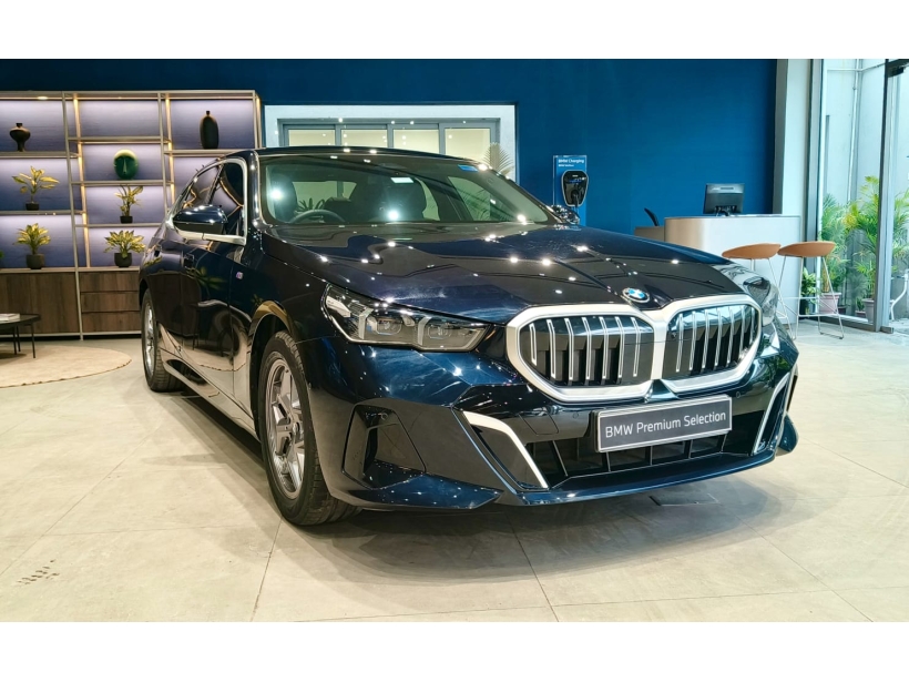 BMW 5 Series 530Li M Sport LWB