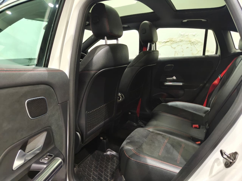 Mercedes Benz AMG GLA 35 4MATIC