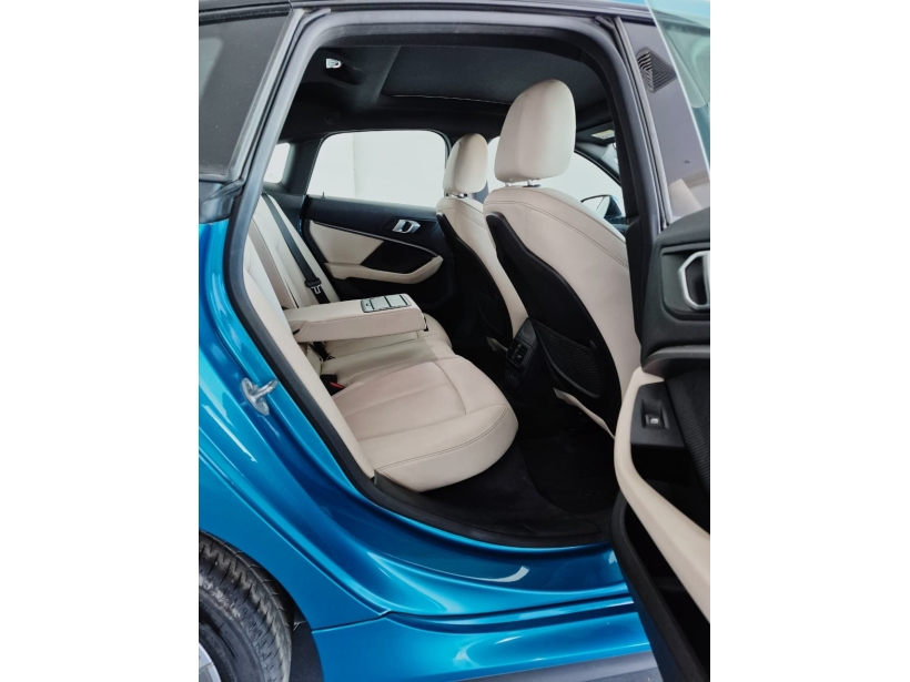 BMW 2 Series 220i M Sport