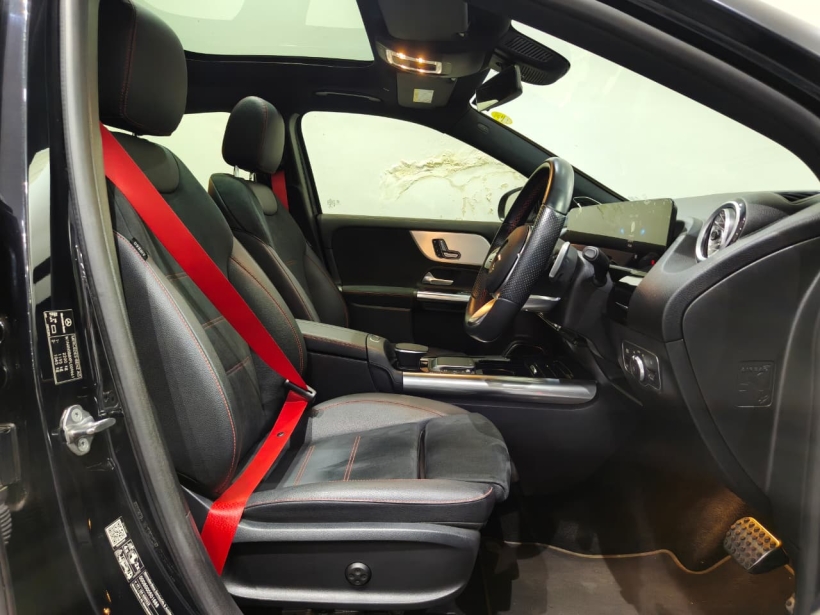 Mercedes Benz AMG GLA35 4MATIC