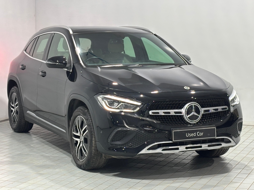 Mercedes Benz GLA 220d 4MATIC