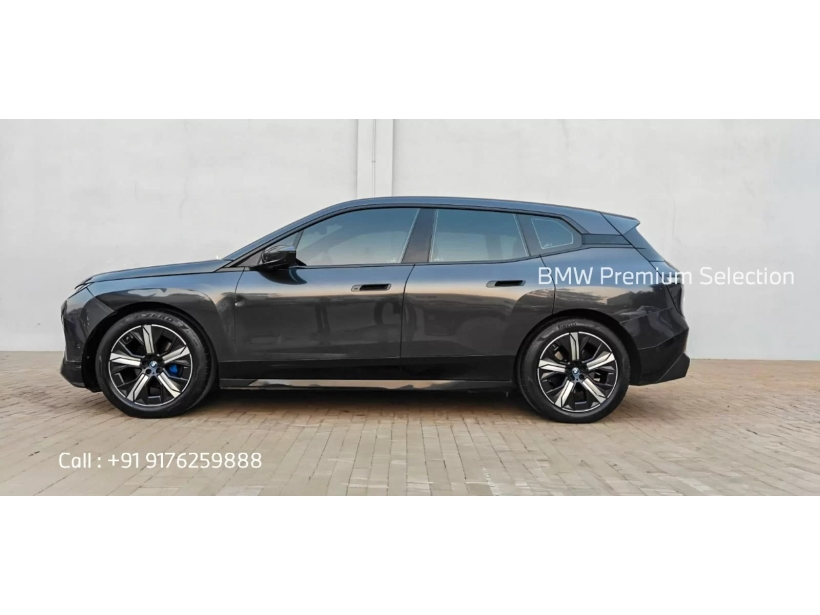 BMW iX xDrive40