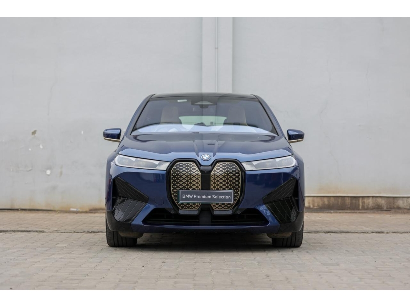 BMW iX xDrive50