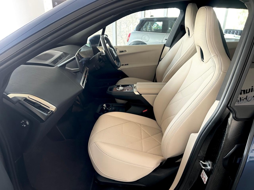 BMW iX xDrive50