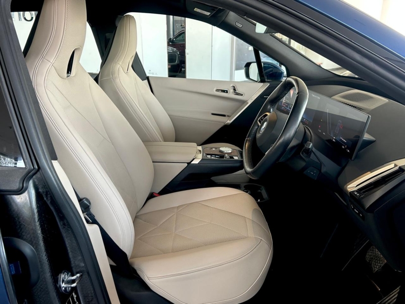 BMW iX xDrive50