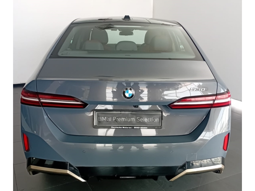 BMW 5 Series 530Li M Sport