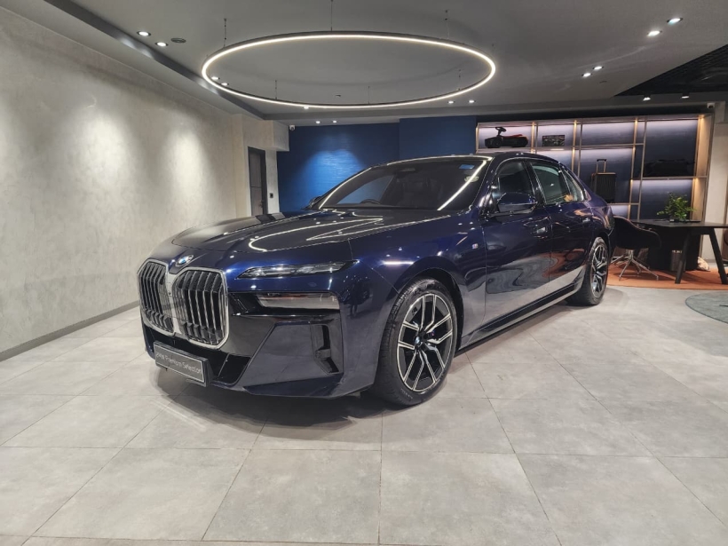 BMW 7 Series 740i M Sport