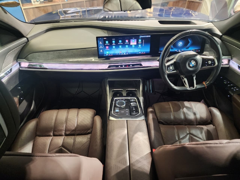 BMW 7 Series 740i M Sport
