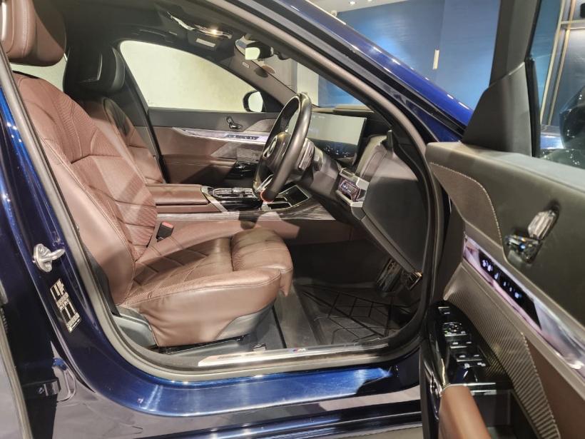 BMW 7 Series 740i M Sport