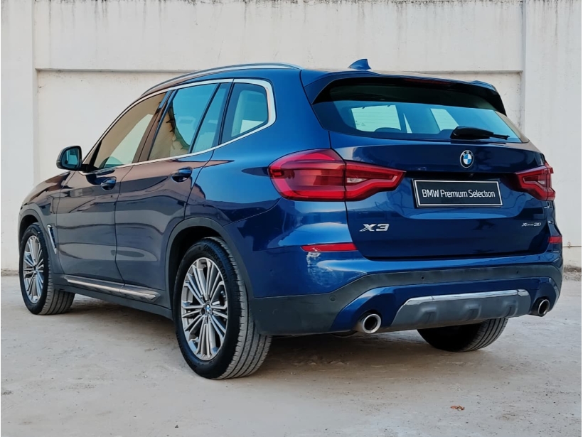 BMW X3 xDrive30i Luxury Line