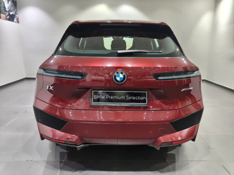 BMW iX xDrive40
