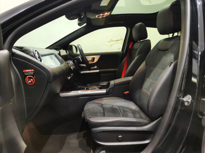 Mercedes Benz AMG GLA35 4MATIC