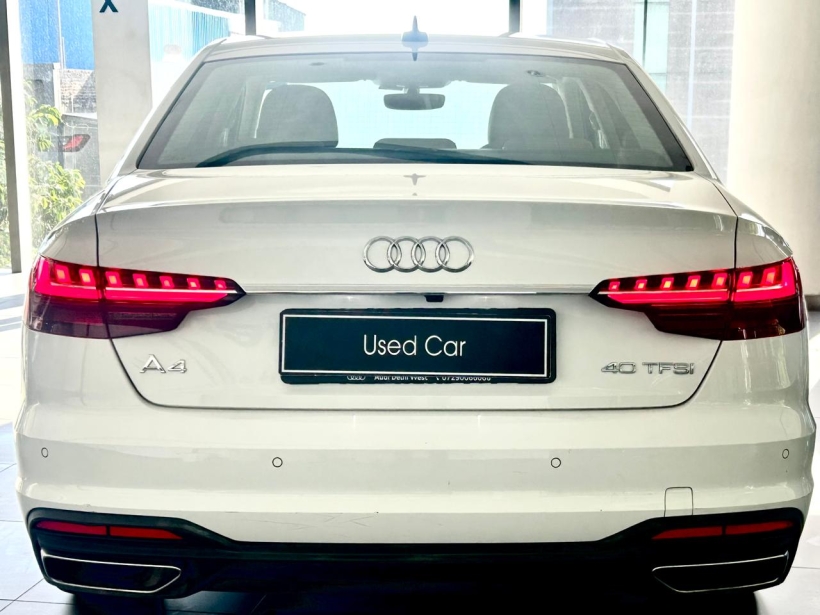 Audi A4 40 TFSI Premium Plus