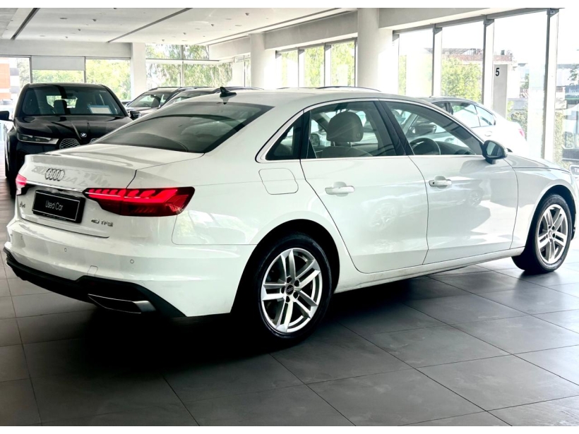 Audi A4 40 TFSI Premium Plus