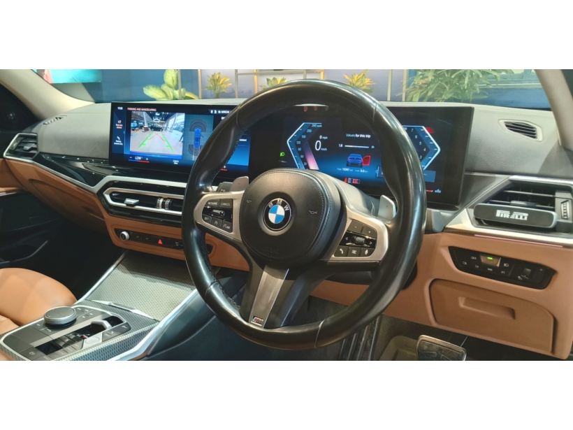 BMW 3 Series Gran Limousine 330Li M Sport
