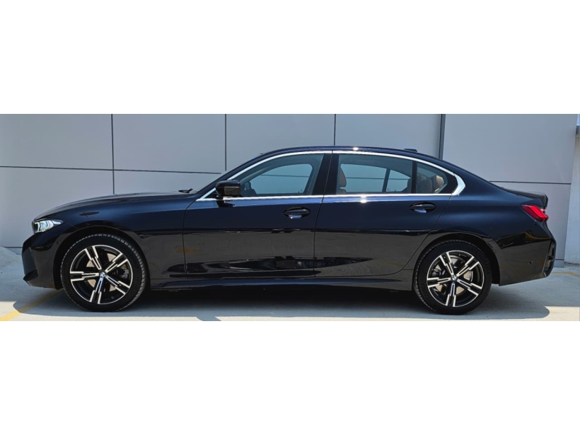 BMW 3 Series Gran Limousine 330Li M Sport