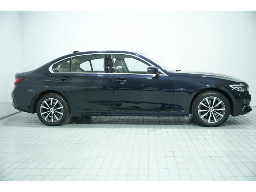 BMW 3 Series Gran Limousine 330Li M Sport