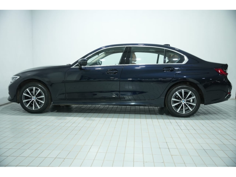 BMW 3 Series Gran Limousine 330Li M Sport