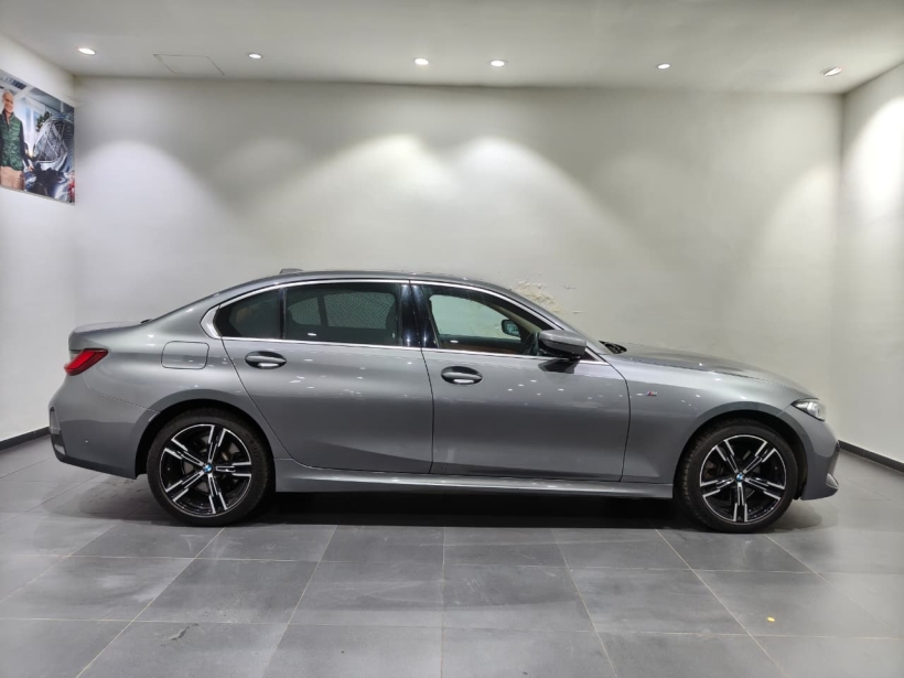 BMW 3 Series Gran Limousine 330Li Luxury Line