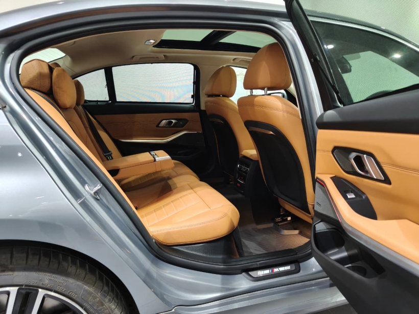 BMW 3 Series Gran Limousine 330Li Luxury Line