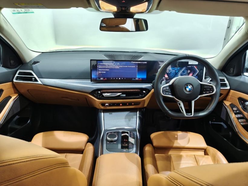 BMW 3 Series Gran Limousine 330Li Luxury Line