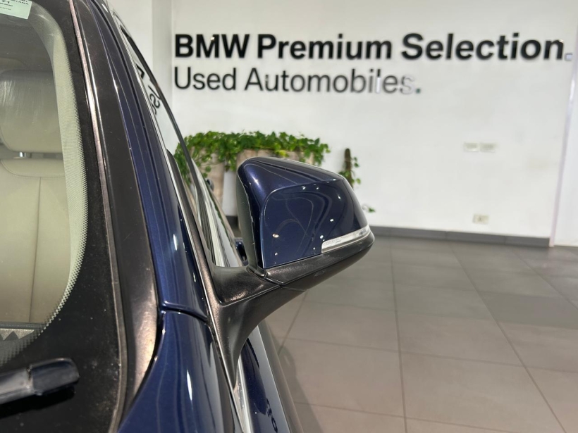 BMW 3 Series 320d Luxury Line