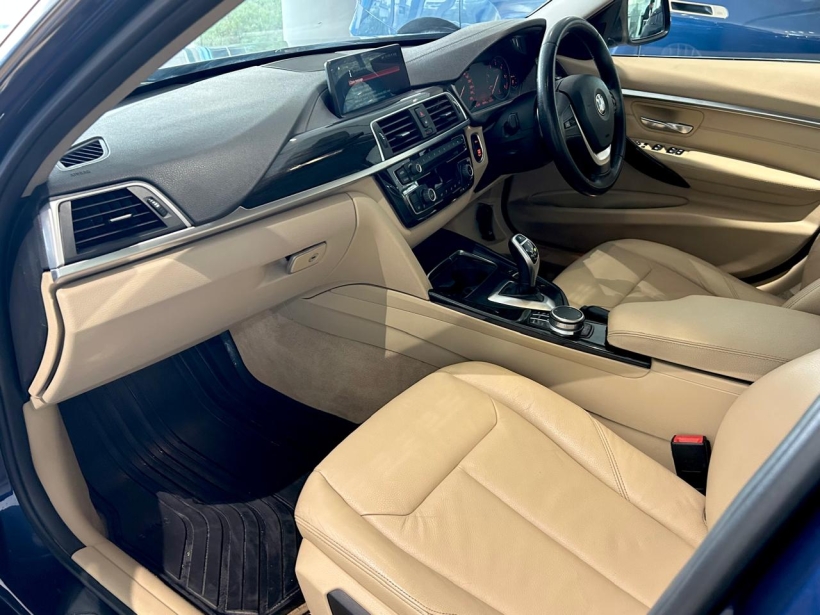 BMW 3 Series 320d Luxury Line