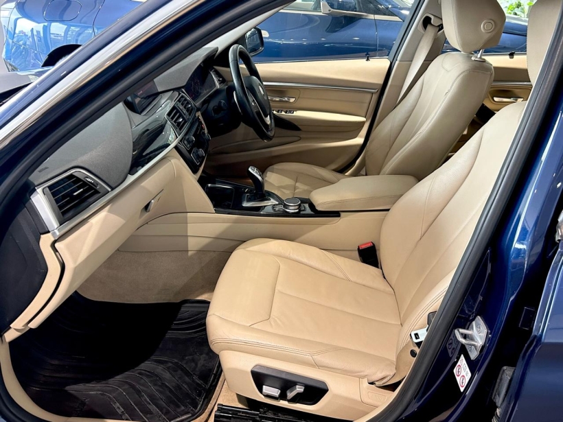 BMW 3 Series 320d Luxury Line
