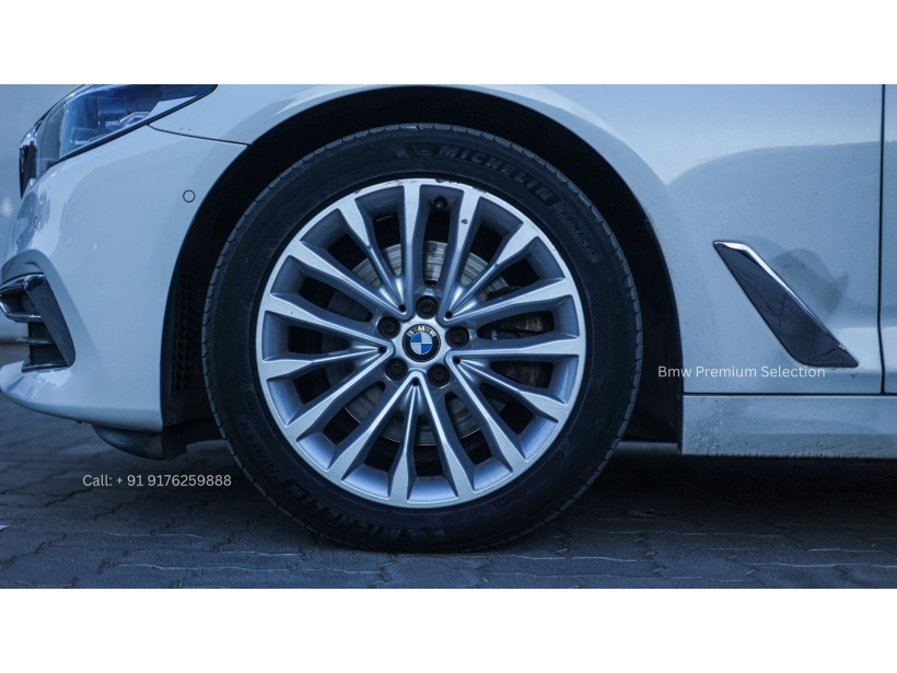 BMW 5 Series 520d Luxury Line