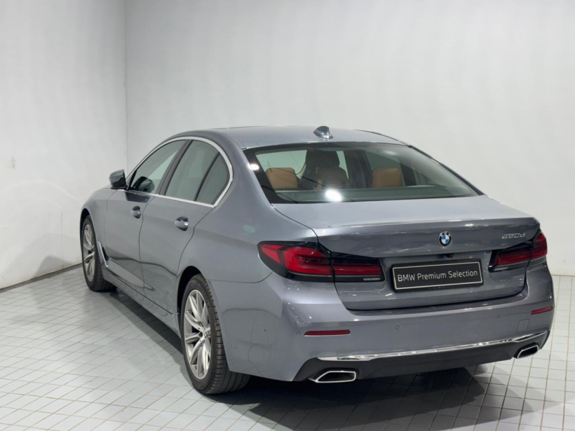 BMW 5 Series 520d Luxury Line