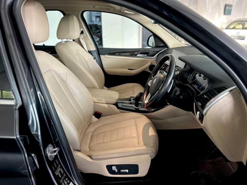 BMW X3 xDrive20d Luxury Line
