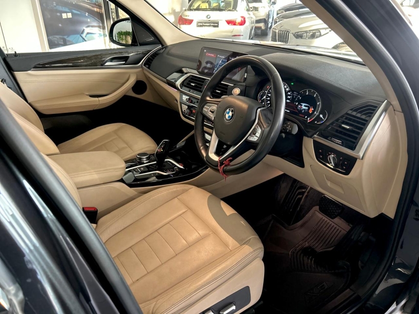 BMW X3 xDrive20d Luxury Line