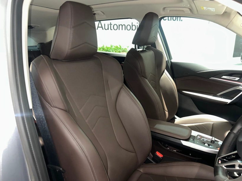 BMW iX1 eDrive20L M Sport