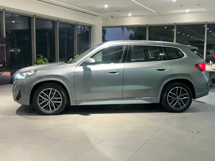 BMW iX1 eDrive20L M Sport