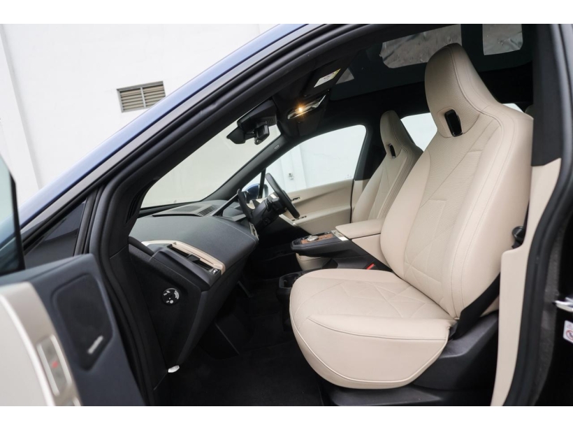 BMW iX xDrive50