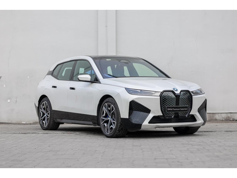 BMW iX xDrive50