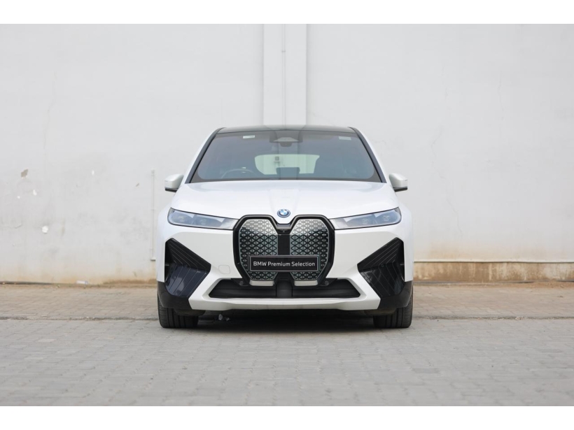 BMW iX xDrive50