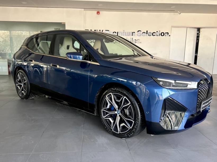 BMW iX xDrive50