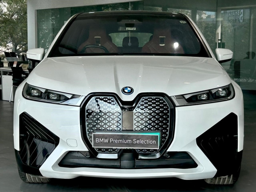 BMW iX xDrive40