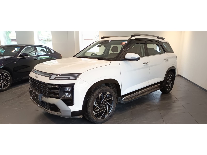 Hyundai Alcazar Signature 1.5 Petrol DCT 7STR