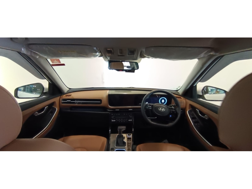 Hyundai Alcazar Signature 1.5 Petrol DCT 7STR