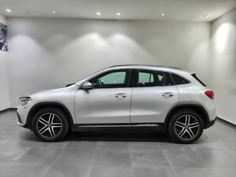 Mercedes Benz GLA Class 220d