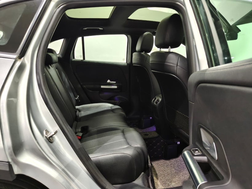 Mercedes Benz GLA Class 220d